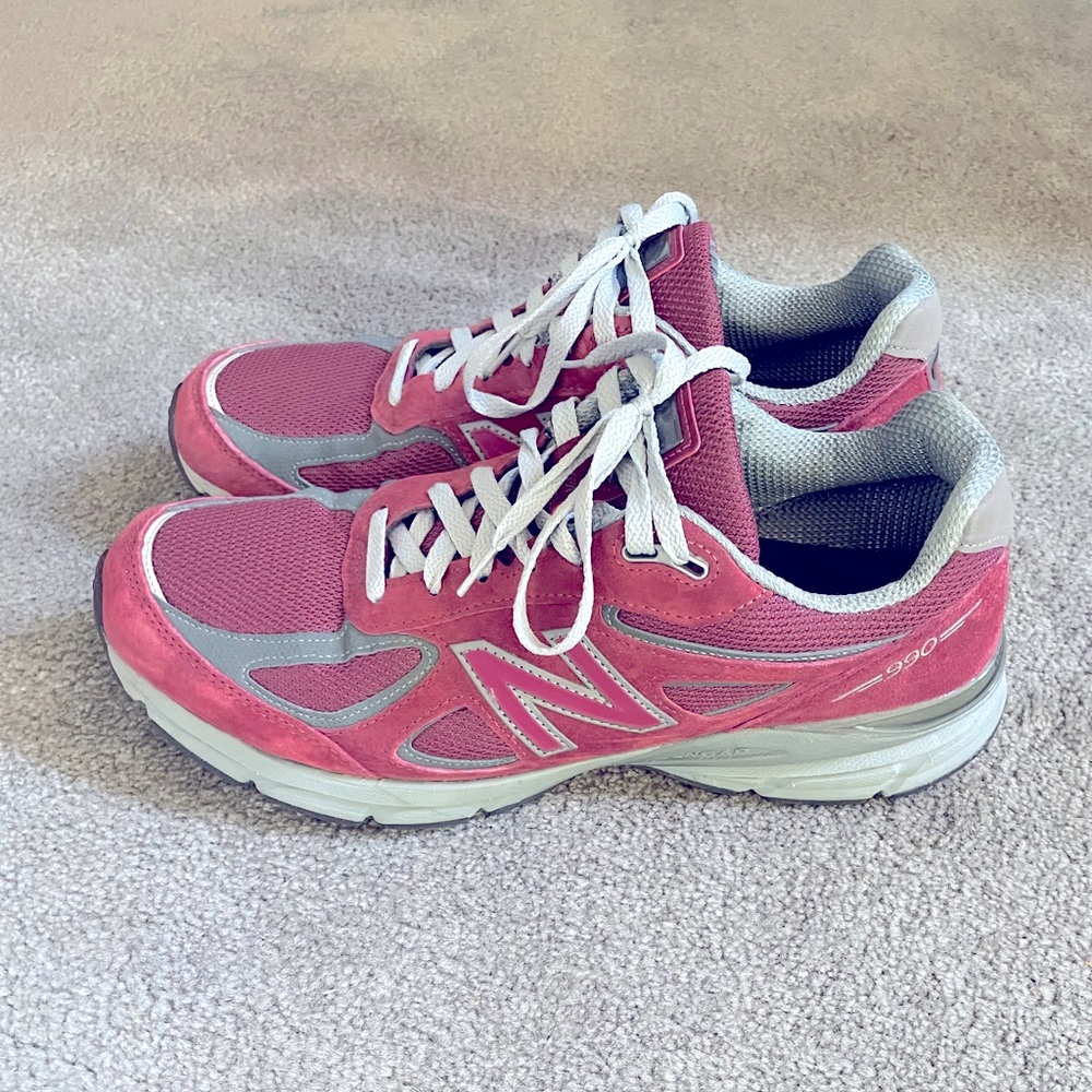 New Balance 990 v4 Men’s running shoe